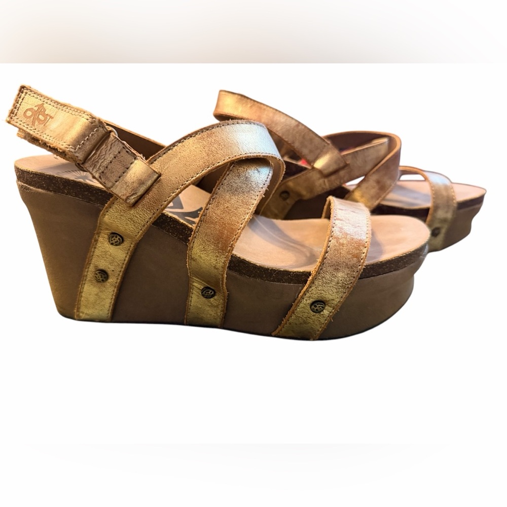 OTBT Metallic Gold Women's Wedge Sandals
